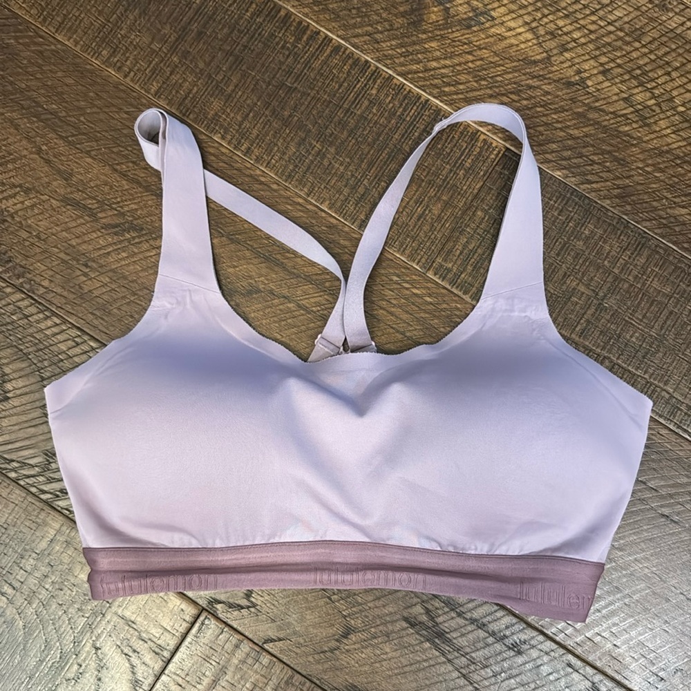 Lululemon Fine Form Bra in Rose Blush - Picture 3 of 9